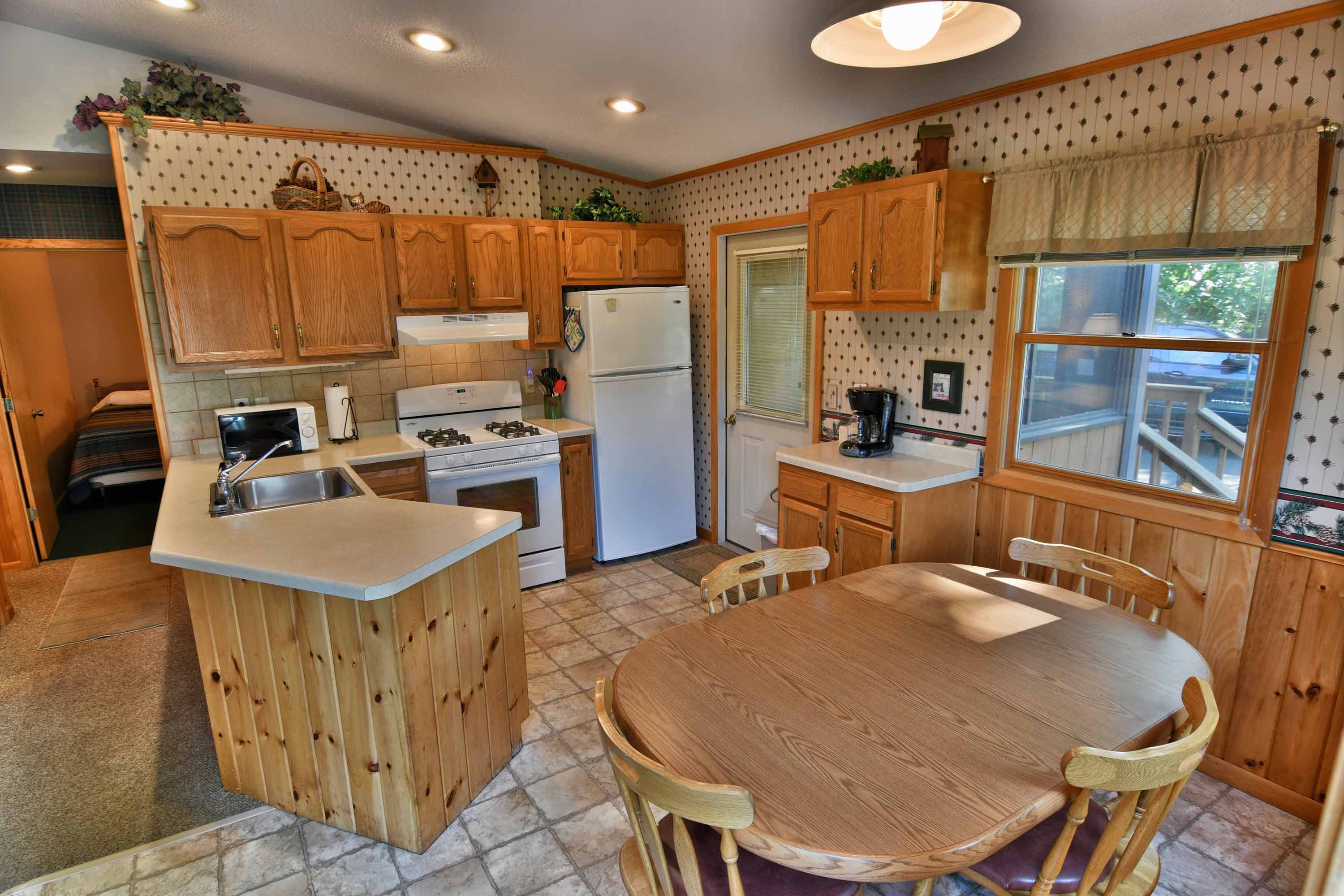 Cabin 6 Birchwood, Wisconsin Resort Cabin Lodging