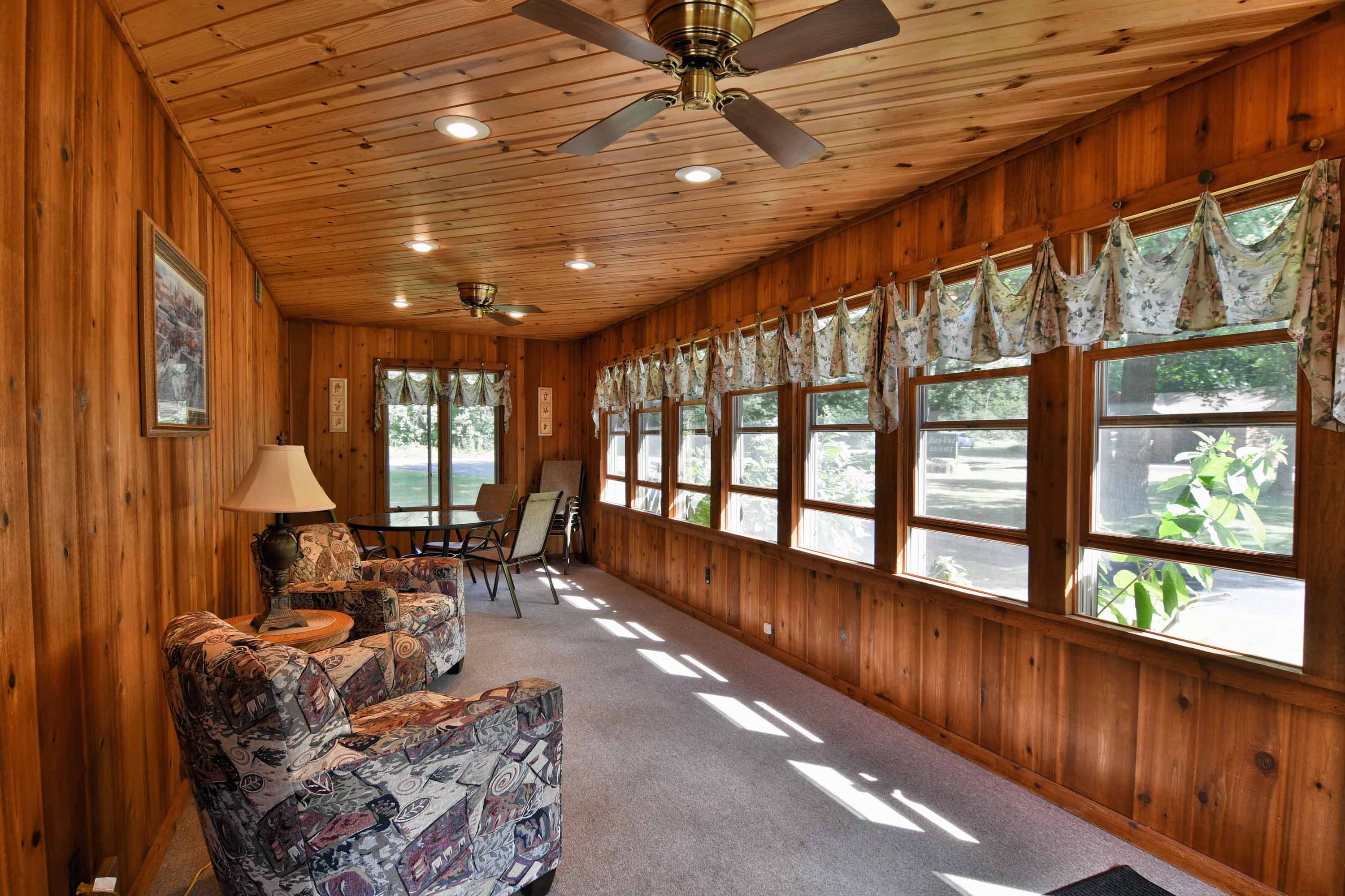 Cabin 7 Lodging in Birchwood, Wisconsin on Lake Chetac