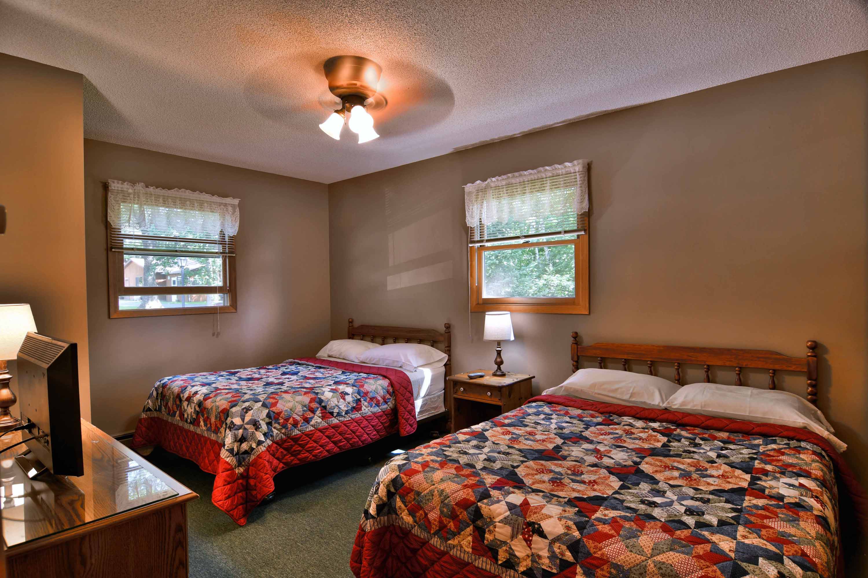 Cabin 1 2 Bedroom Cabin Rental in Birchwood, Wisconsin