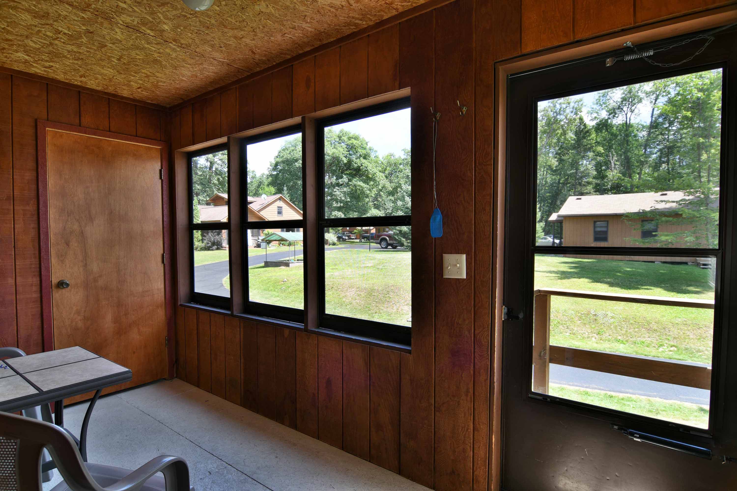 Cabin 3 Two Bedroom Cabin on Lake Chetac in Birchwood, Wisconsin