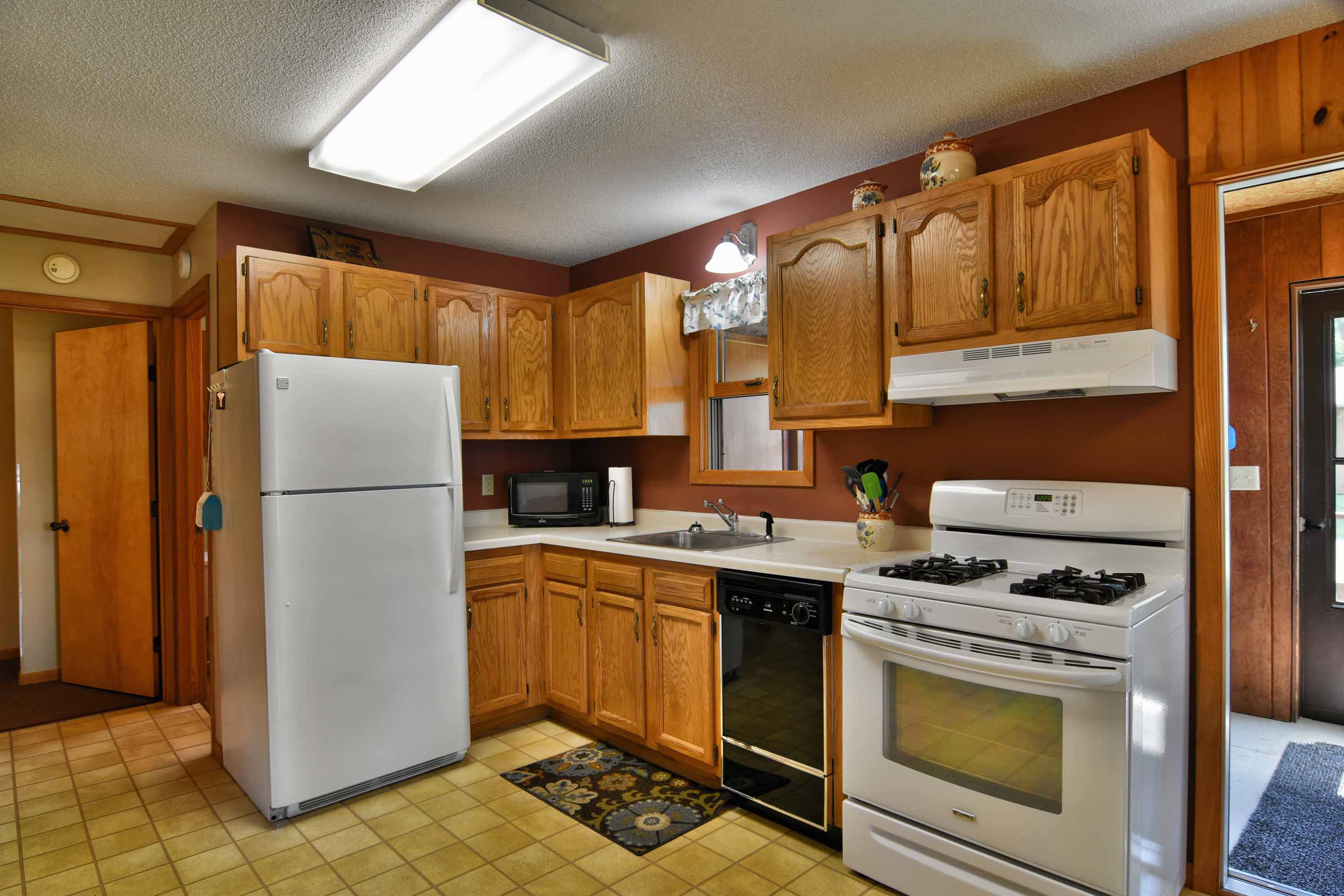 Cabin 3 Two Bedroom Cabin on Lake Chetac in Birchwood, Wisconsin