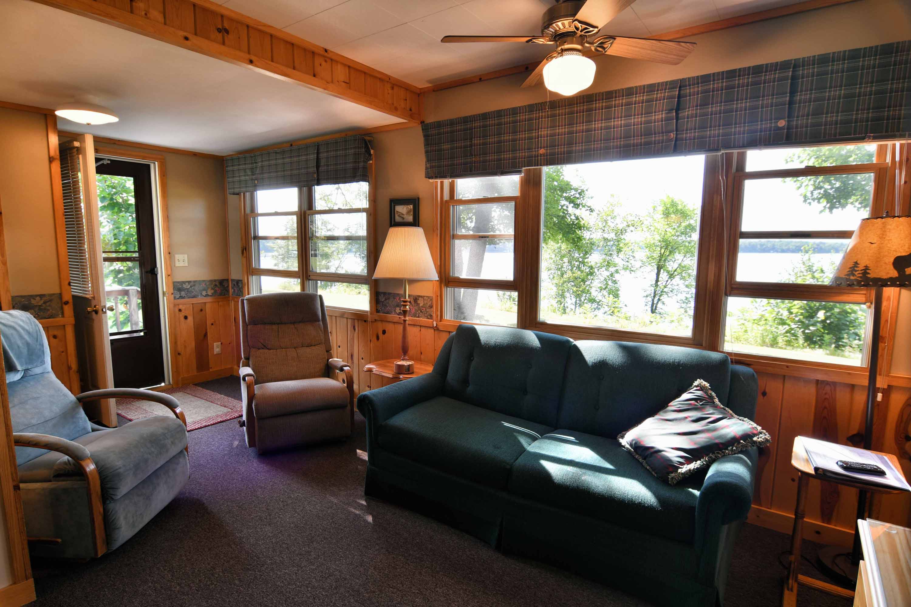 Cabin 4 Birchwood, Wisconsin Cabin Rental on Lake Chetac